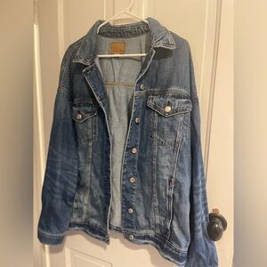 Stylish Blue Denim Jacket - American Eagle SIZE LARGE